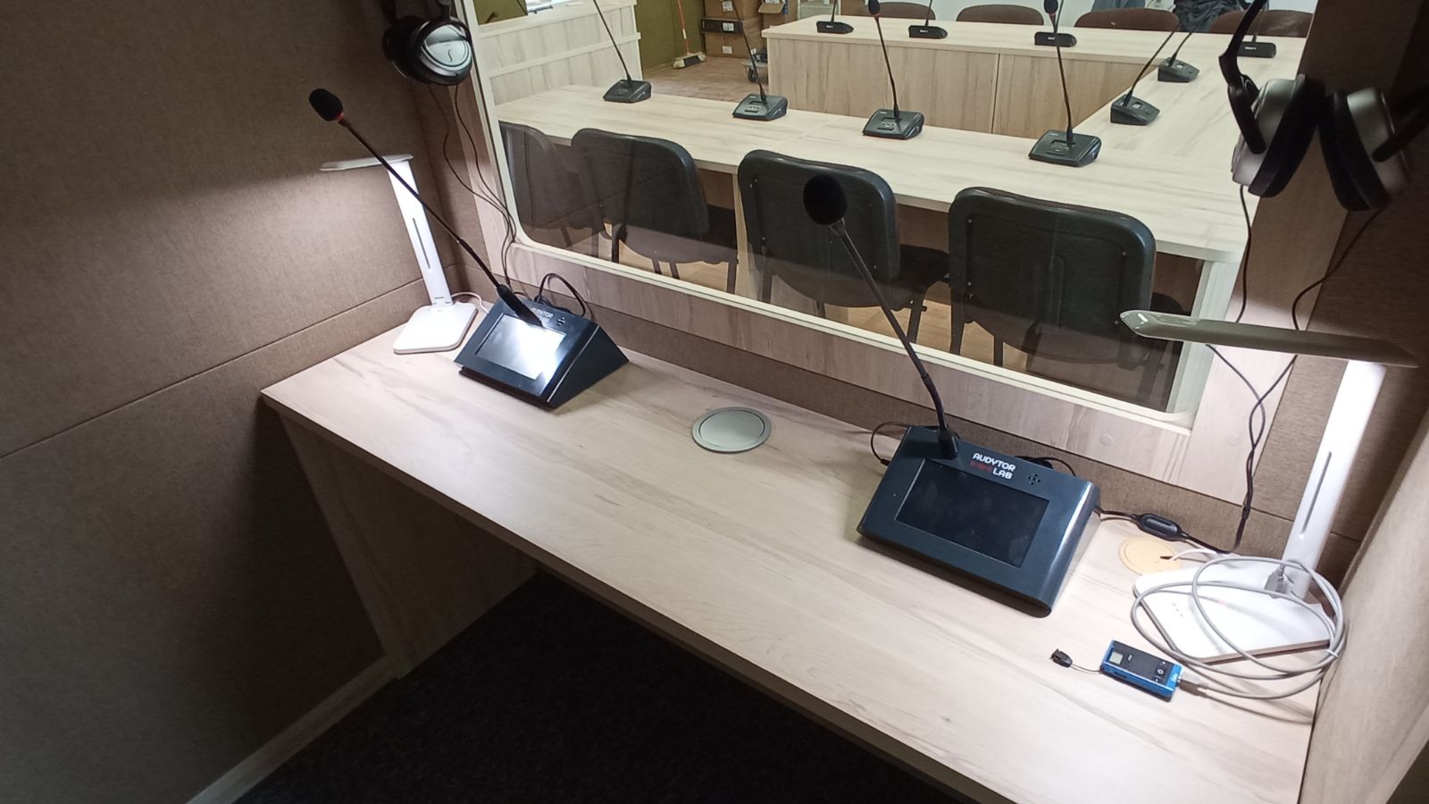 System kongresowy dostosowany do osób ze specjalnymi potrzebami